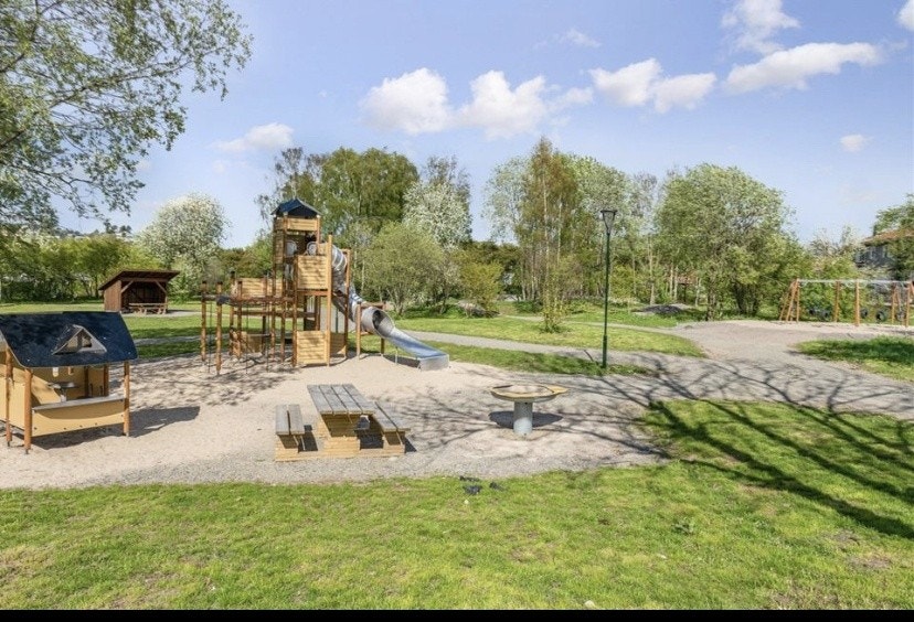 Park like ved Galleribilde