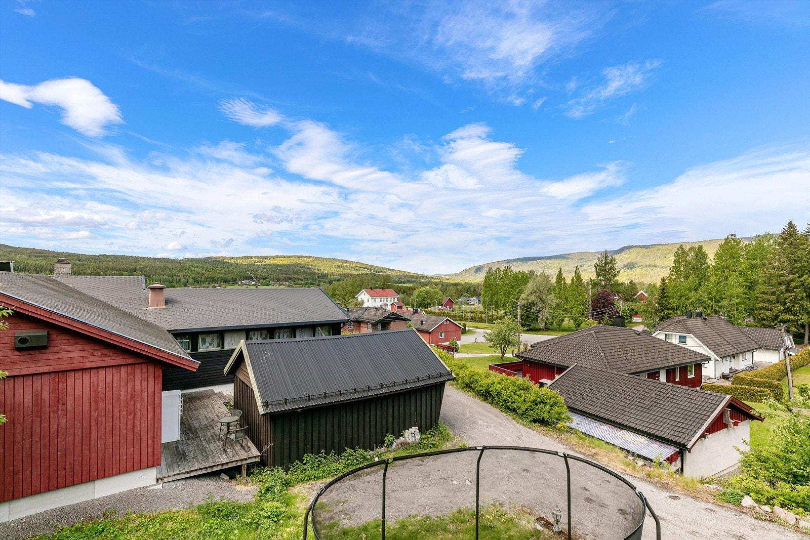 Utsikt vestover fra balkongen i 2 etasje Galleribilde