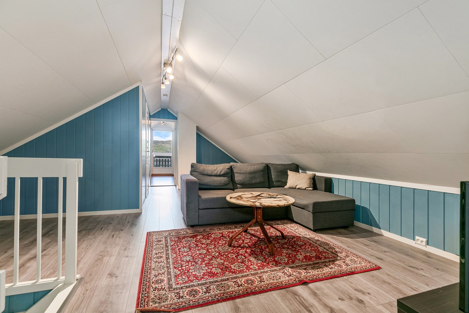 Loftstue Galleribilde