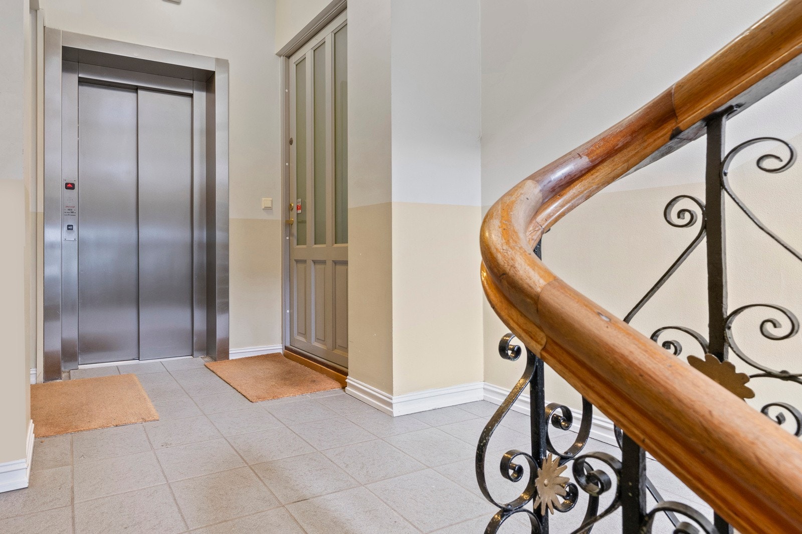 Elisenbergveien 30 er et veldrevet sameie med god vedlikeholdshistorikk. Galleribilde