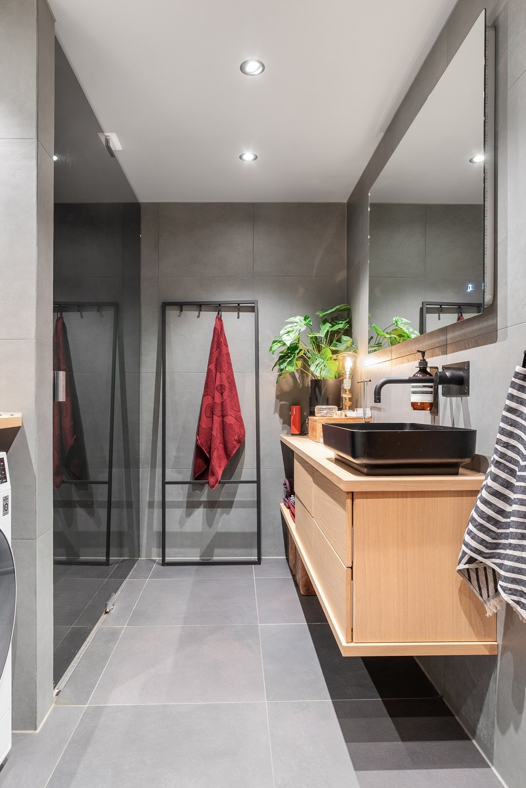 Badet ble helrenovert i 2022 og fremstår med en moderne og tidsriktig standard. Galleribilde