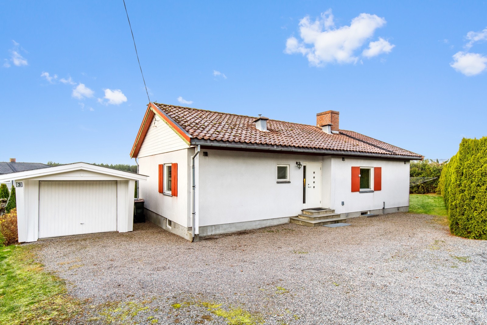 Velkommen til Klommesteinveien 3 - enebolig med sentral og solrik beliggenhet Galleribilde