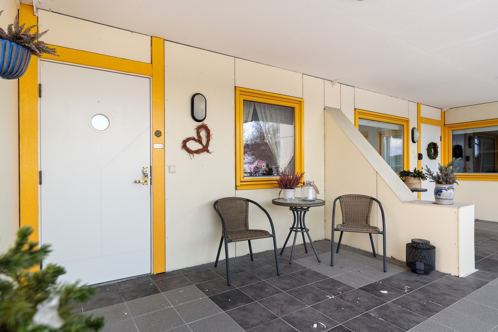 Inngang til leiligheten. Galleribilde