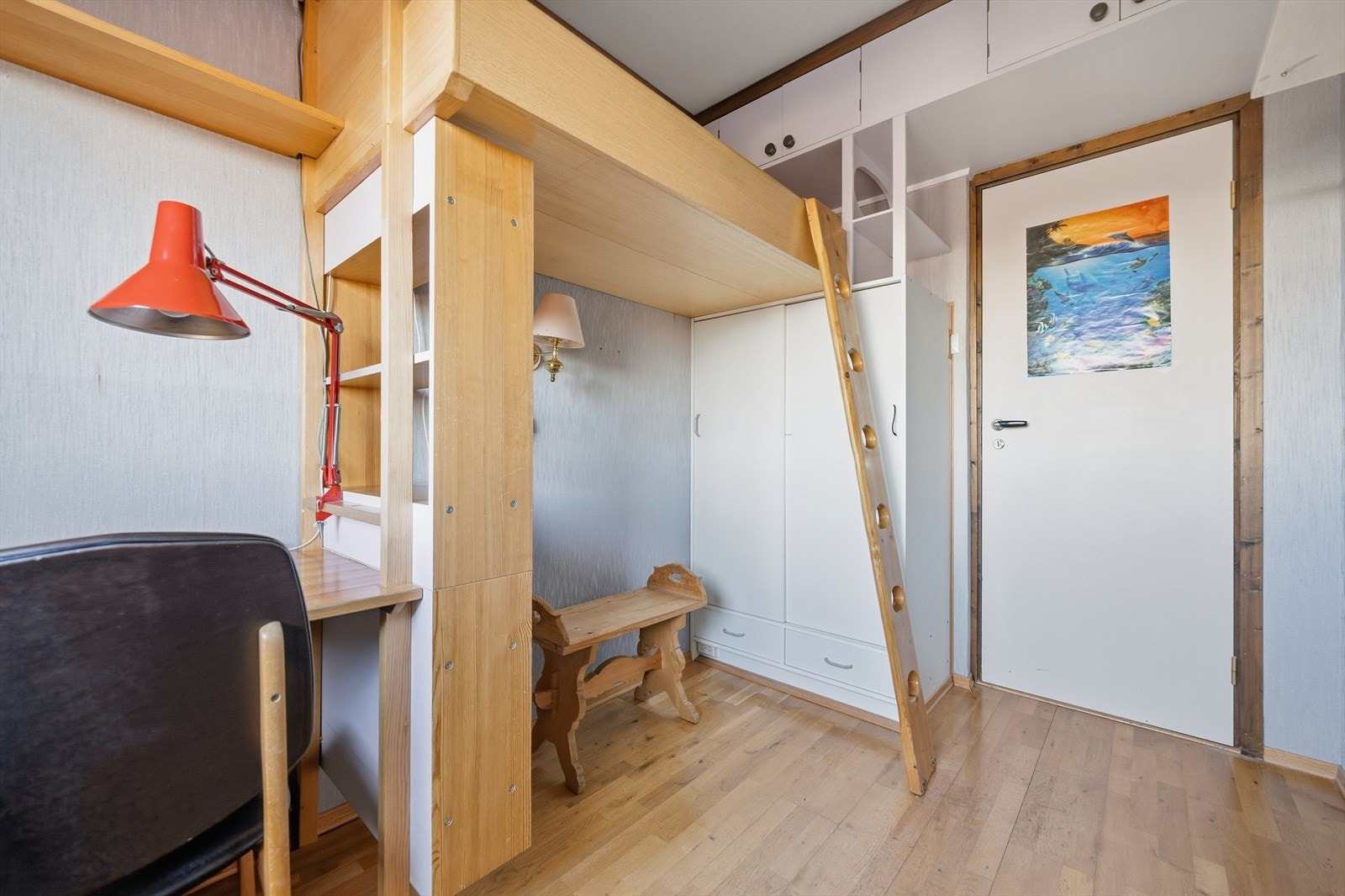 Soverommene er av god størrelse og egner seg godt som barnerom, gjesterom eller kontor. Galleribilde