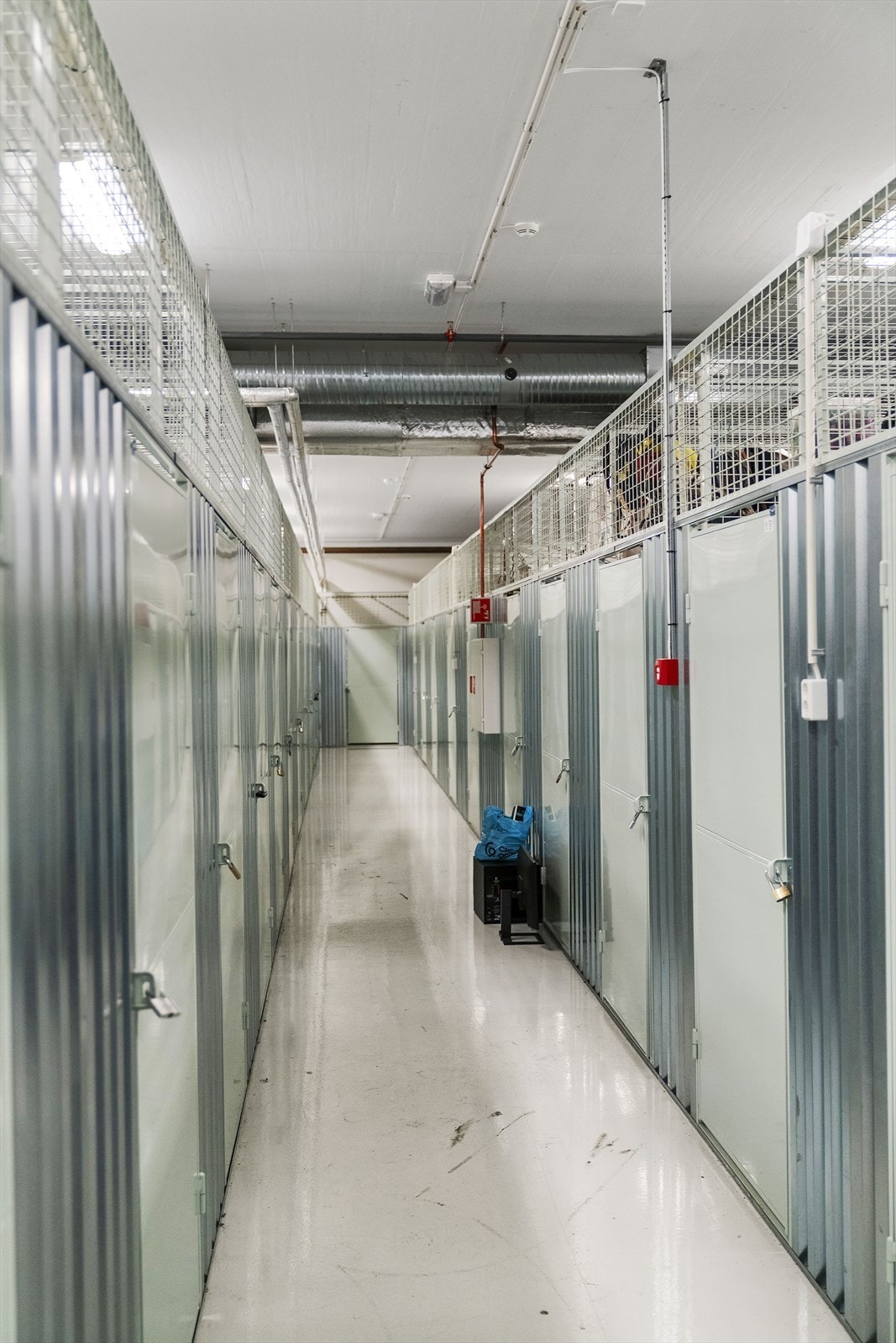 Tilhørende leiligheten medfølger også en lagringsbod i byggets kjelleretasje. Galleribilde