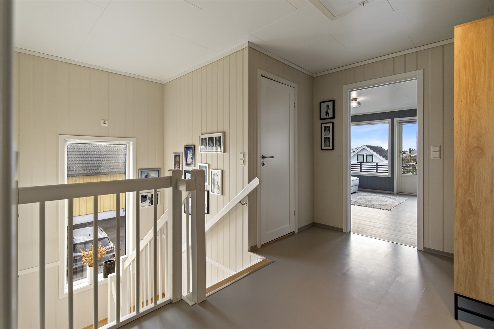 Gang i 2.etg. Galleribilde