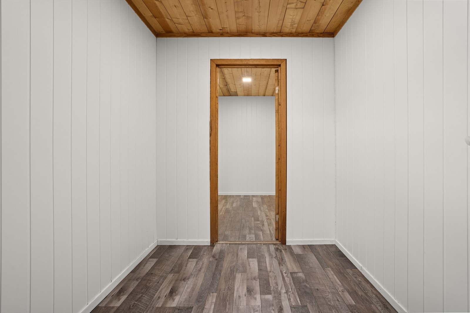 Det er mye bod plass i boligen. Galleribilde