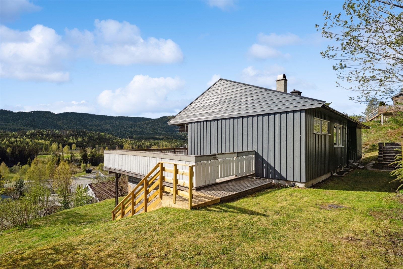 Flott utsikt, og en barnevennlig beliggenhet. Galleribilde