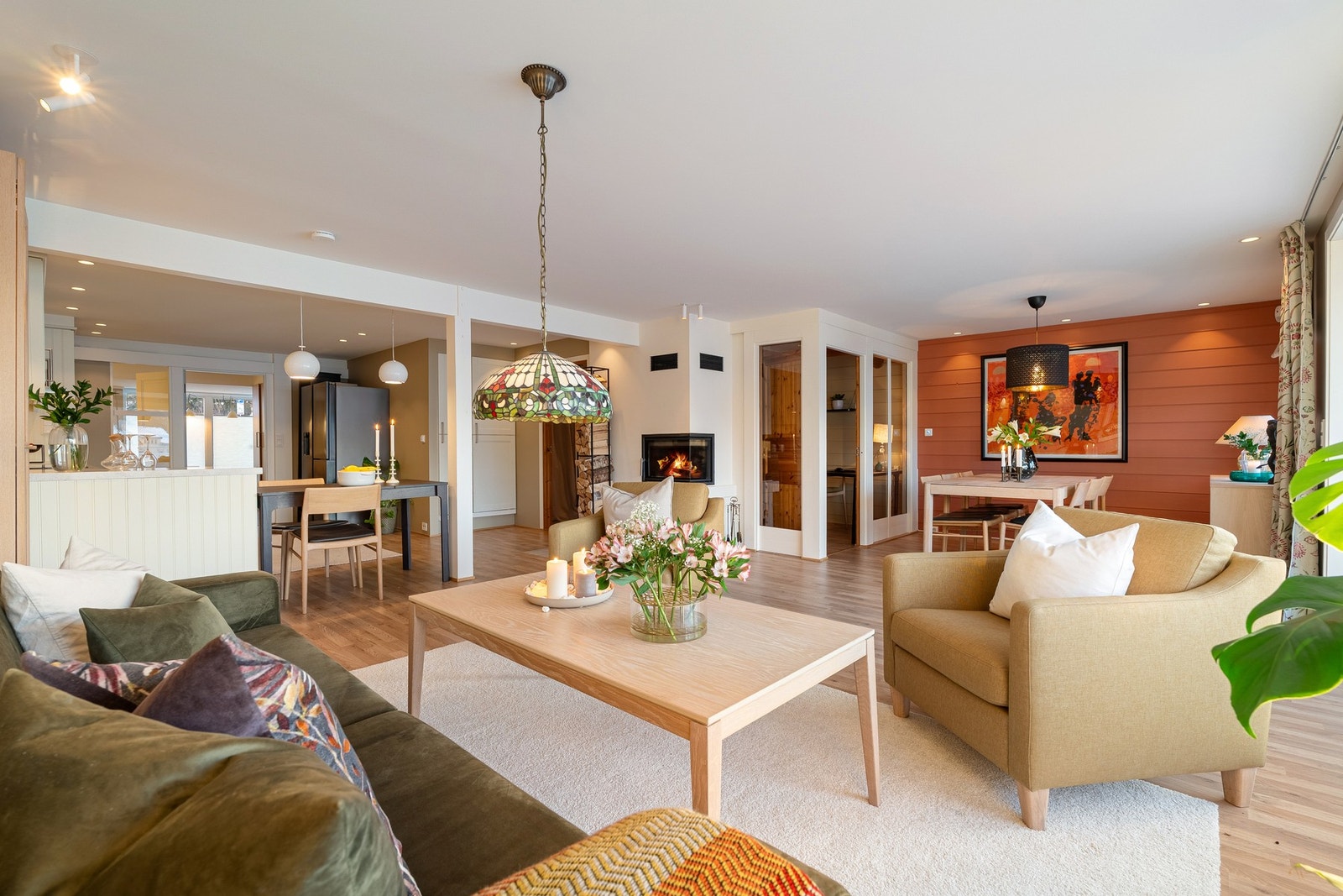 Det meste av de innvendige overflatene ble oppusset i 2021. Galleribilde