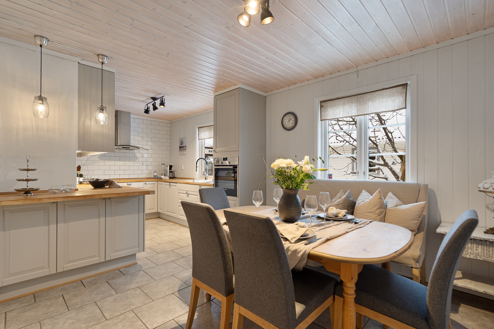 Nydelig kjøkkenrom, med flott atmosfære Galleribilde