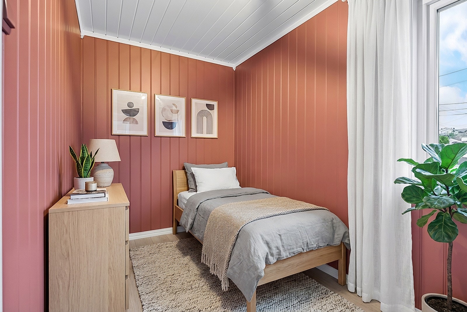 Soverom 3 i 1.etg.(Bildet er digitalt møblert) Galleribilde