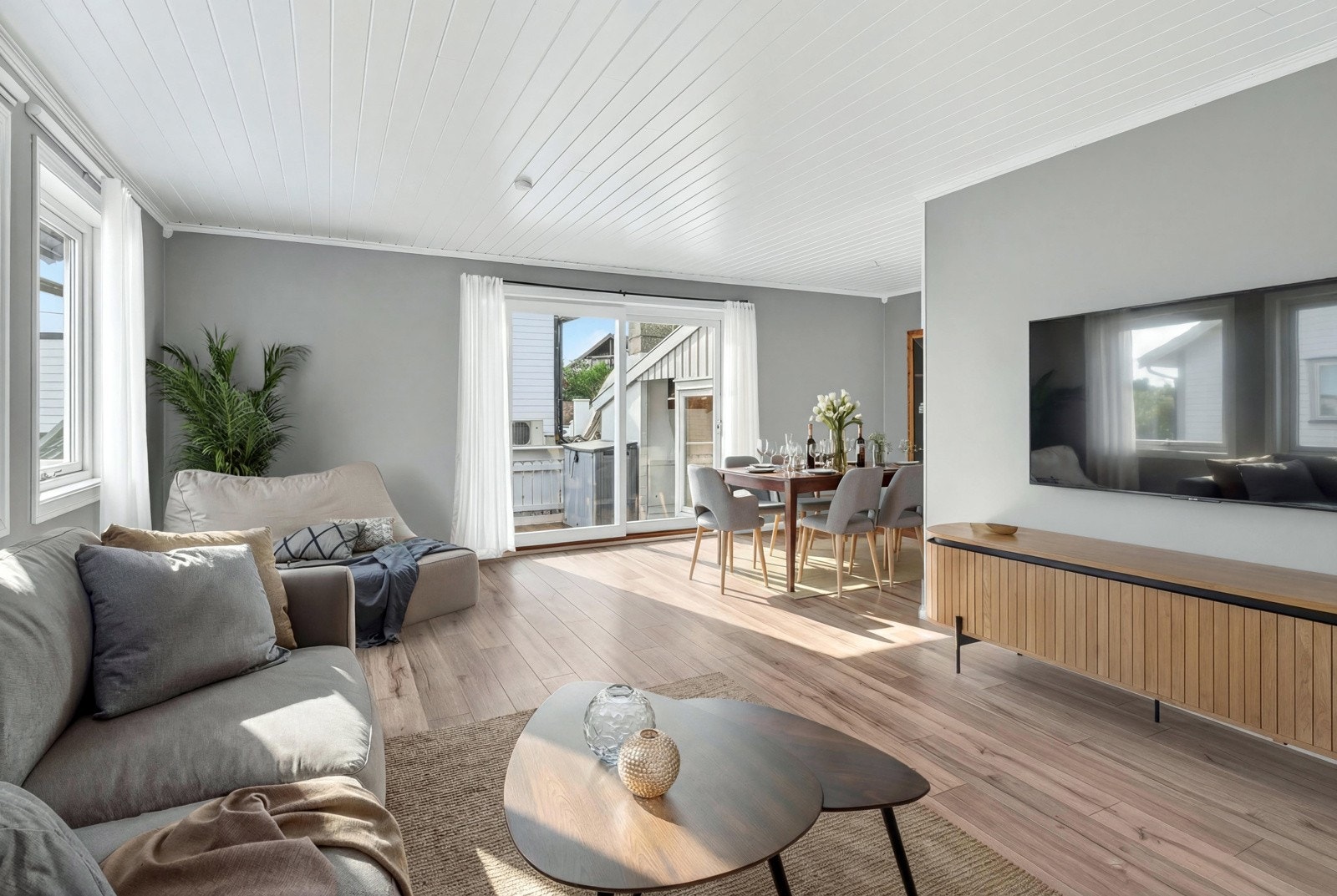 Her får man en åpen og god romfølelse.(Bildet er digitalt møblert) Galleribilde