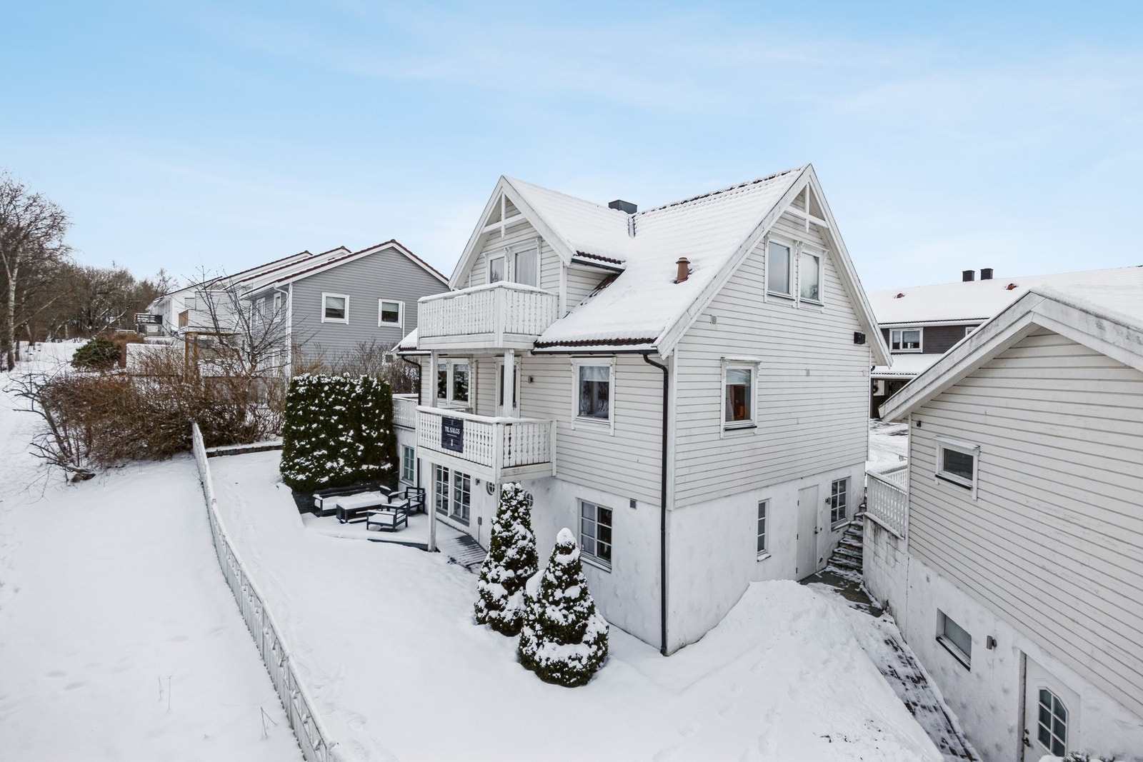 Med nærhet til Ladestien, turområder og Trondheim sentrum kombinerer eiendommen det beste av bynær komfort og naturnære omgivelser Galleribilde