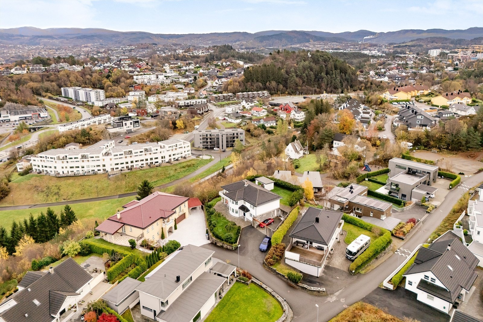 Boligen er fra 2009 og har balansert ventilasjon og rør-i-rør system Galleribilde