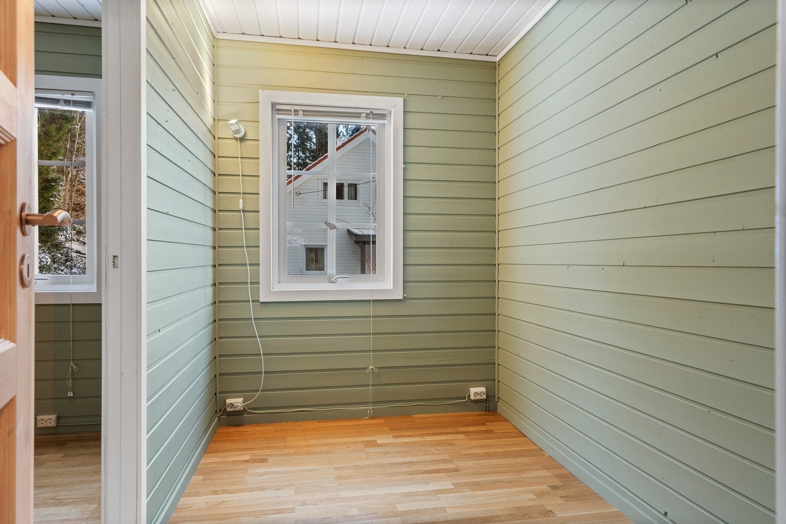 Kontor/garderobeplass Galleribilde