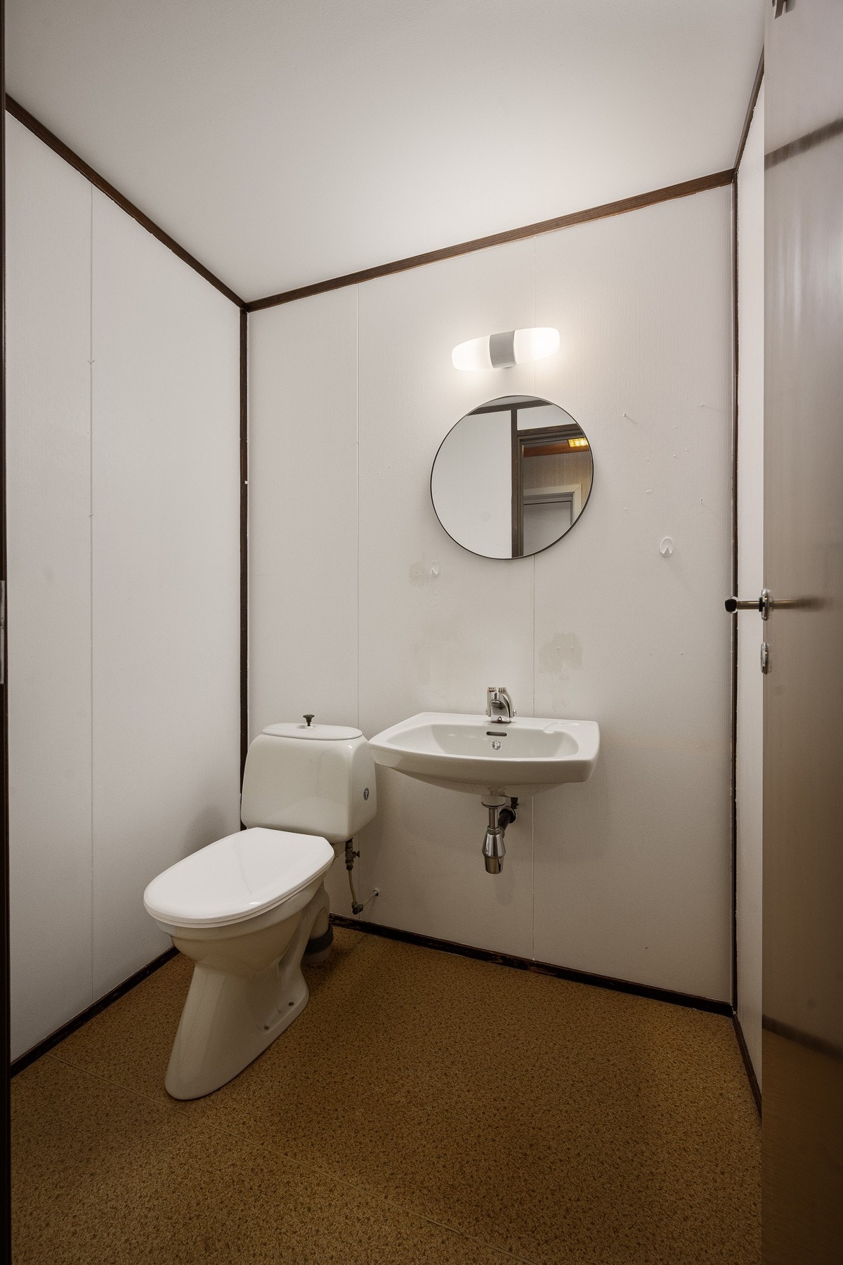 Boligen har og eget toalettrom Galleribilde