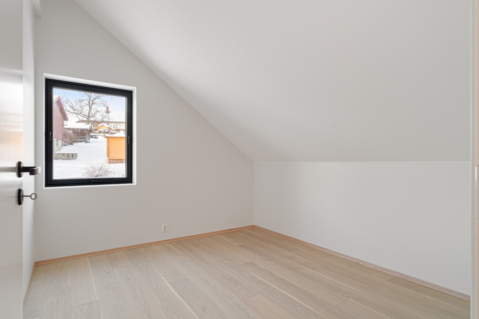 Soverom på 8 kvm. i 2.etg. Galleribilde