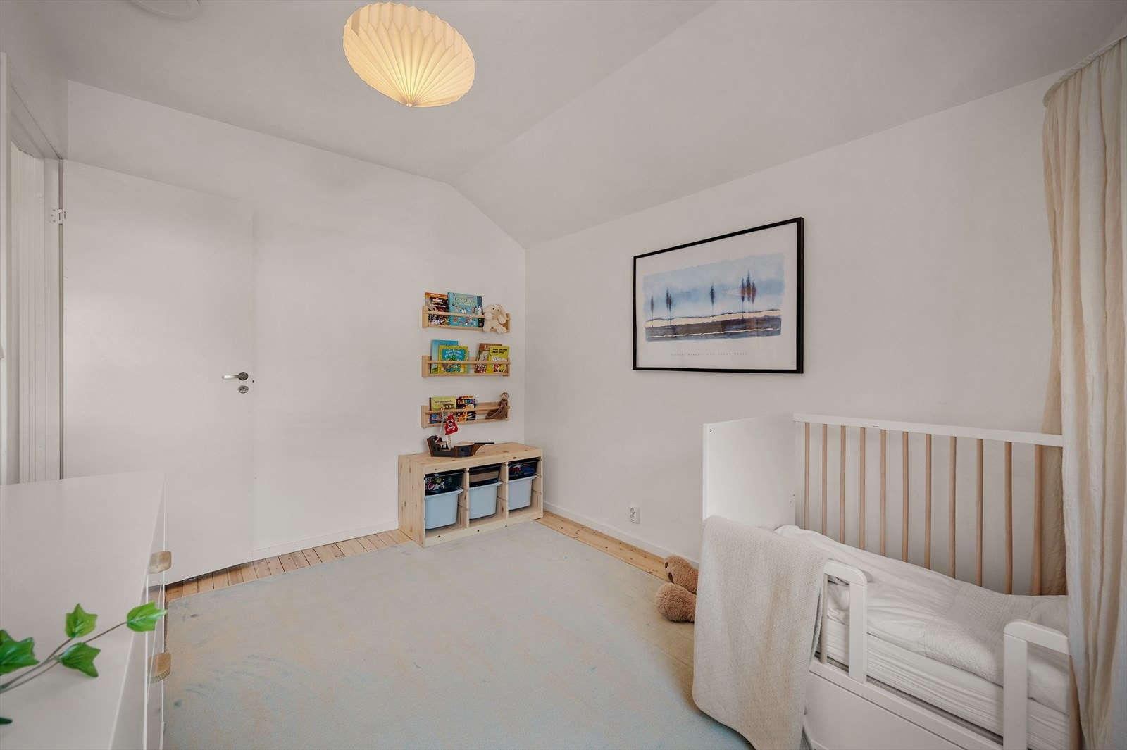 - Soverommet måler 9,7 m² - Galleribilde