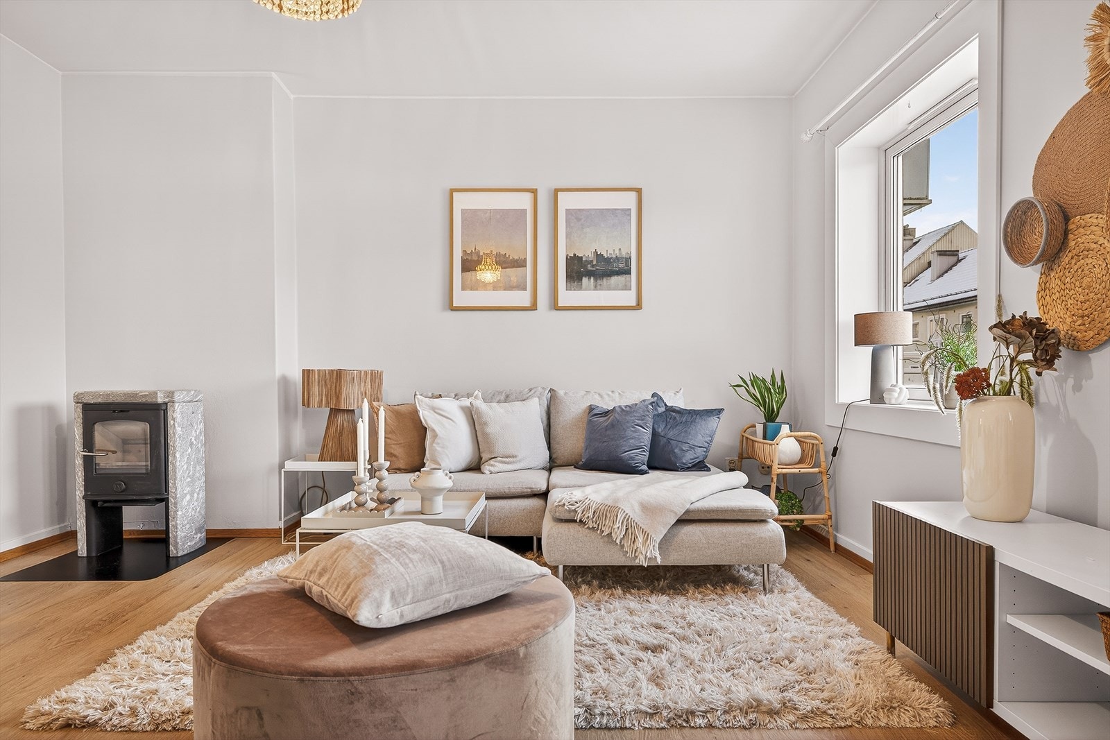 Effektiv peisovn kledd med kleberstein. Galleribilde