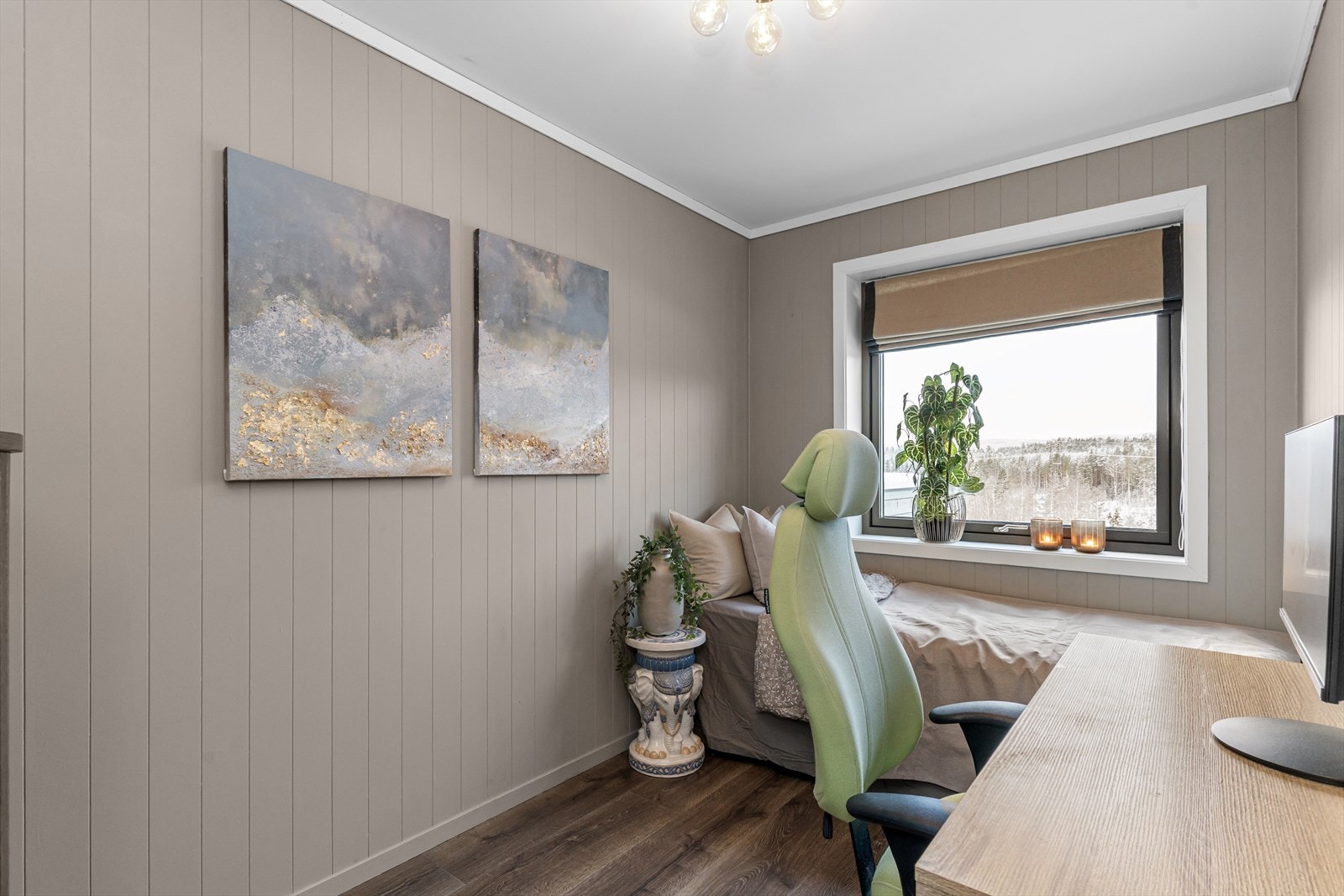 Soverom 3 - i dag tatt i bruk som et kombinert soverom og garderoberom. Galleribilde