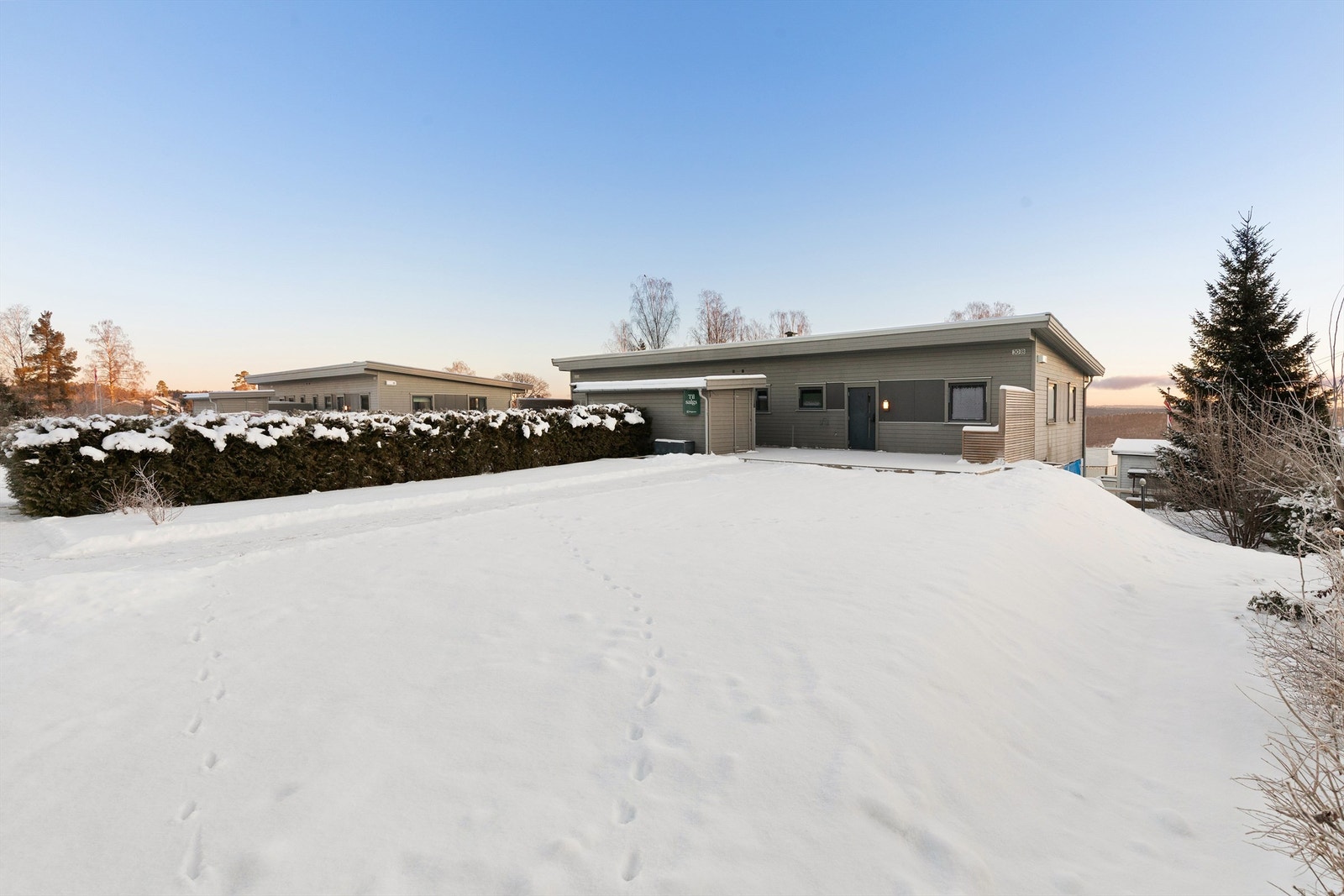 Denne seksjonen har vedtektsfestet bruksrett på tomten rundt eiendommen Galleribilde