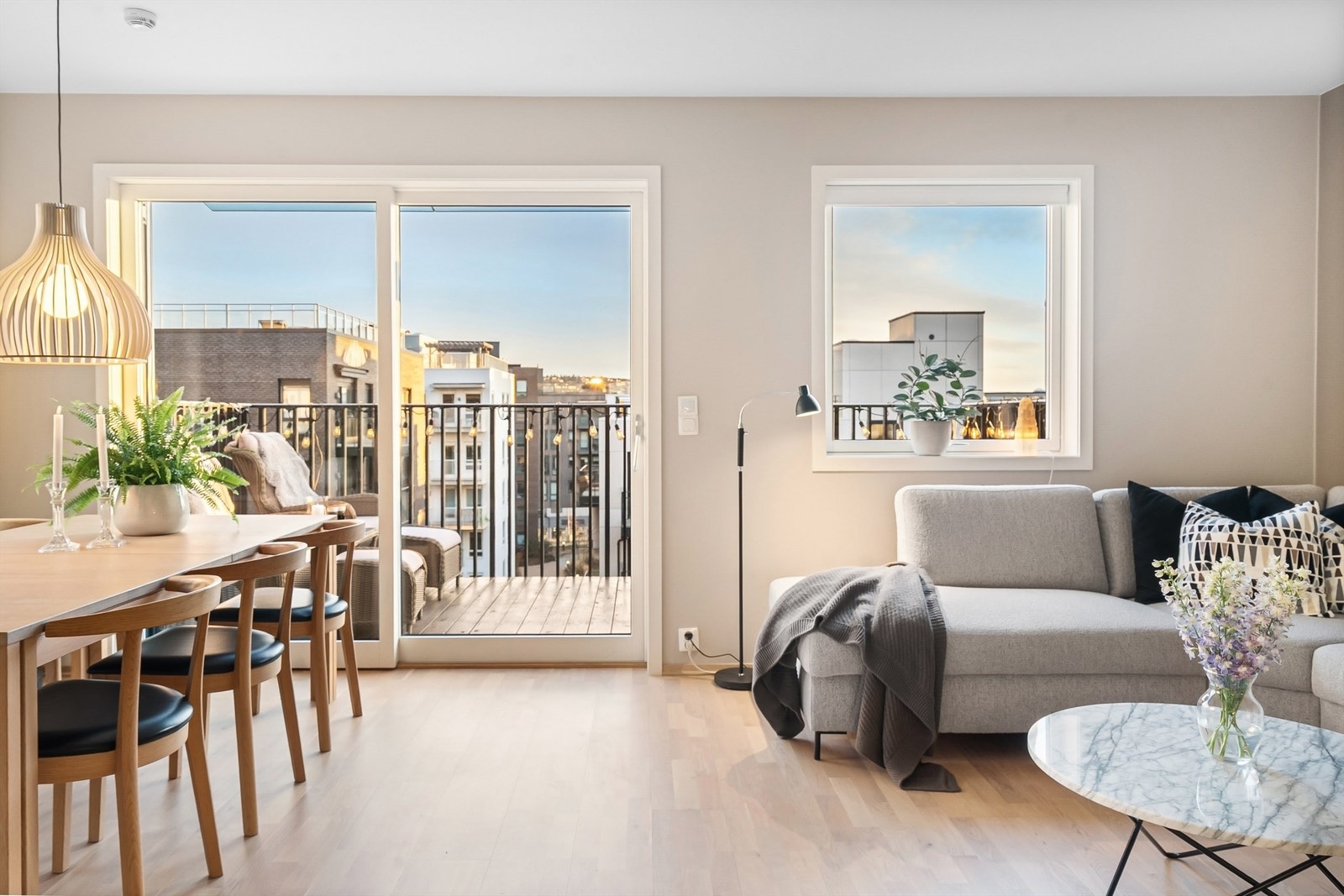 Leiligheten har fjernvarme og varmtvann inkl. a-konto! Galleribilde