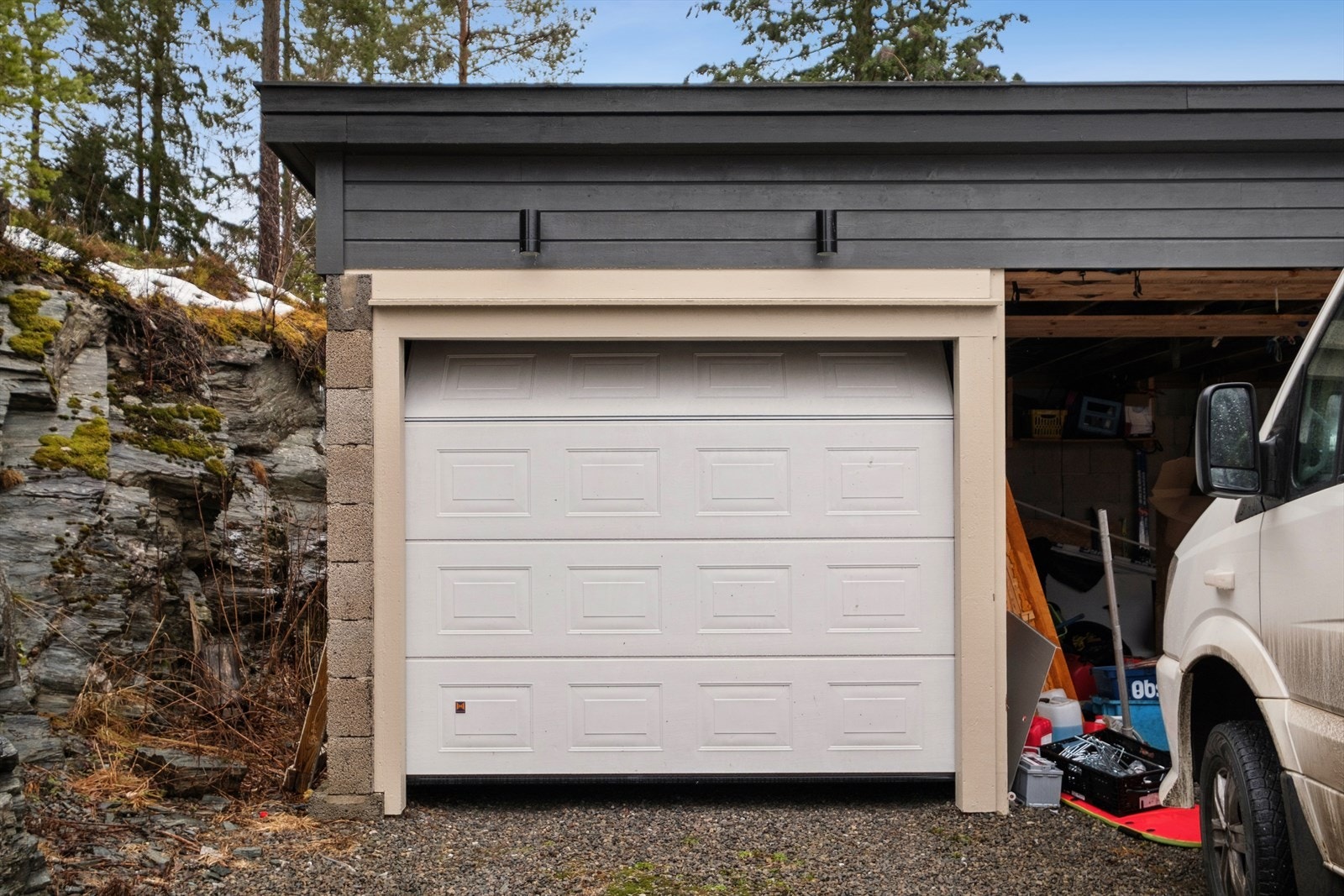 Egen garasje Galleribilde