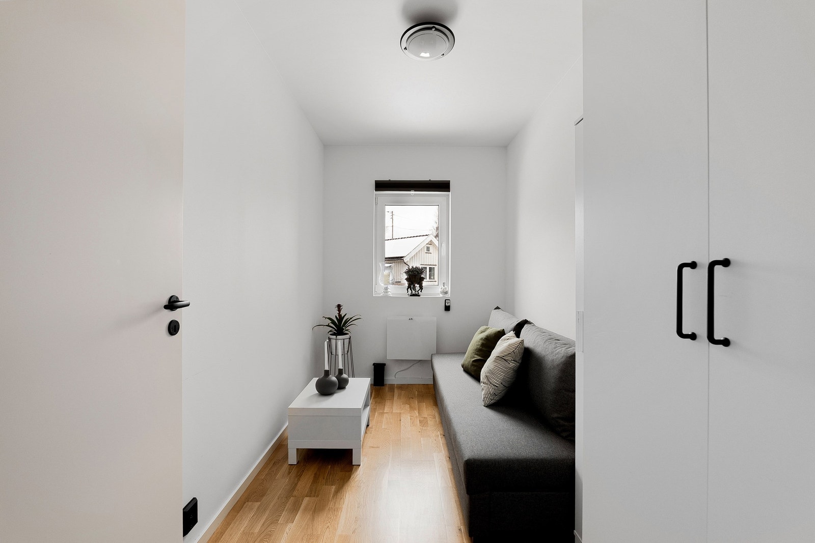 Med ca. 6,5 kvm. er dette et naturlig barne-/gjesterom. Galleribilde