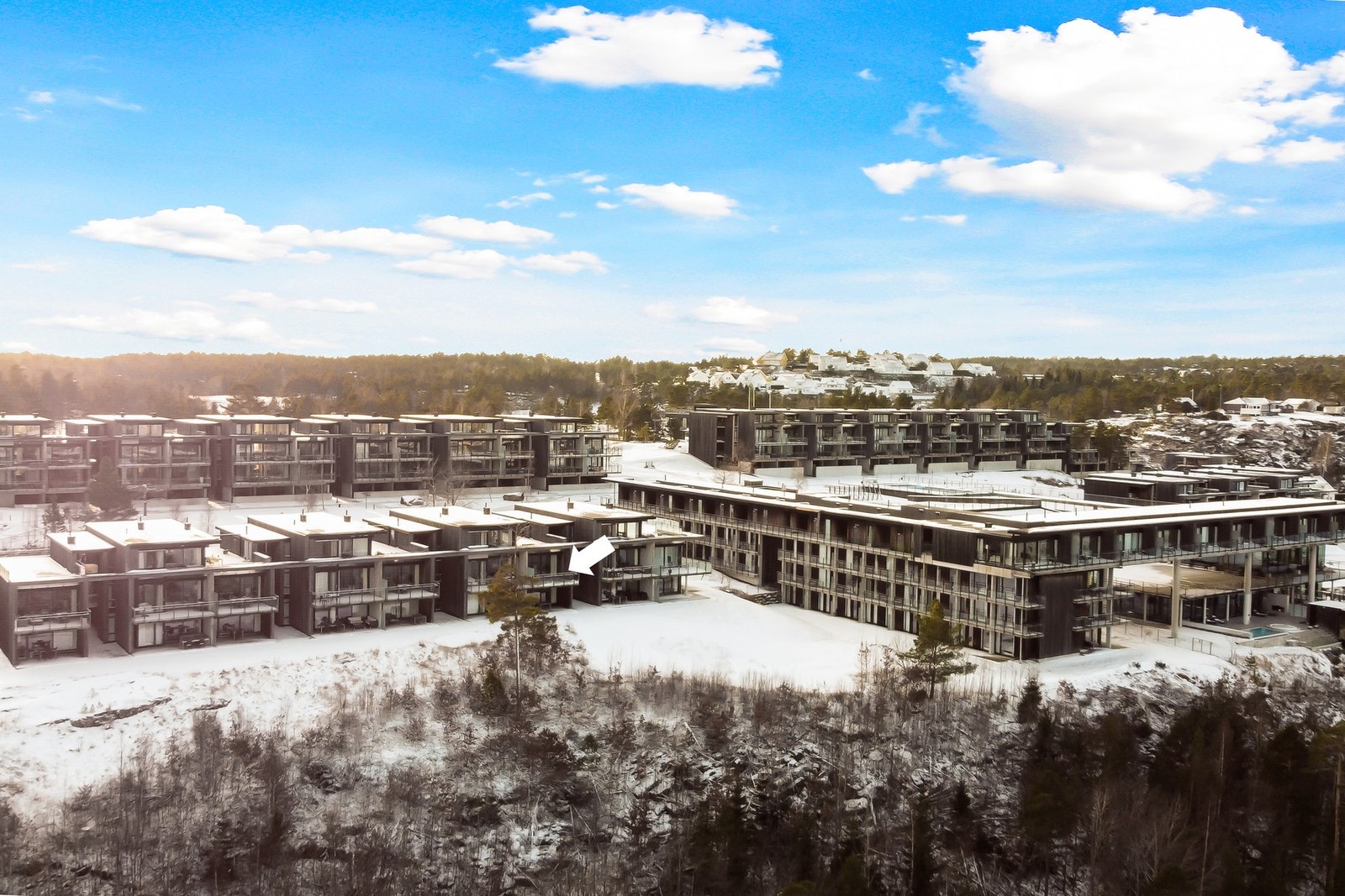Med leiligheten følger en rekke attraktive tilleggsgoder som øker både komfort og bruksverdi. Galleribilde