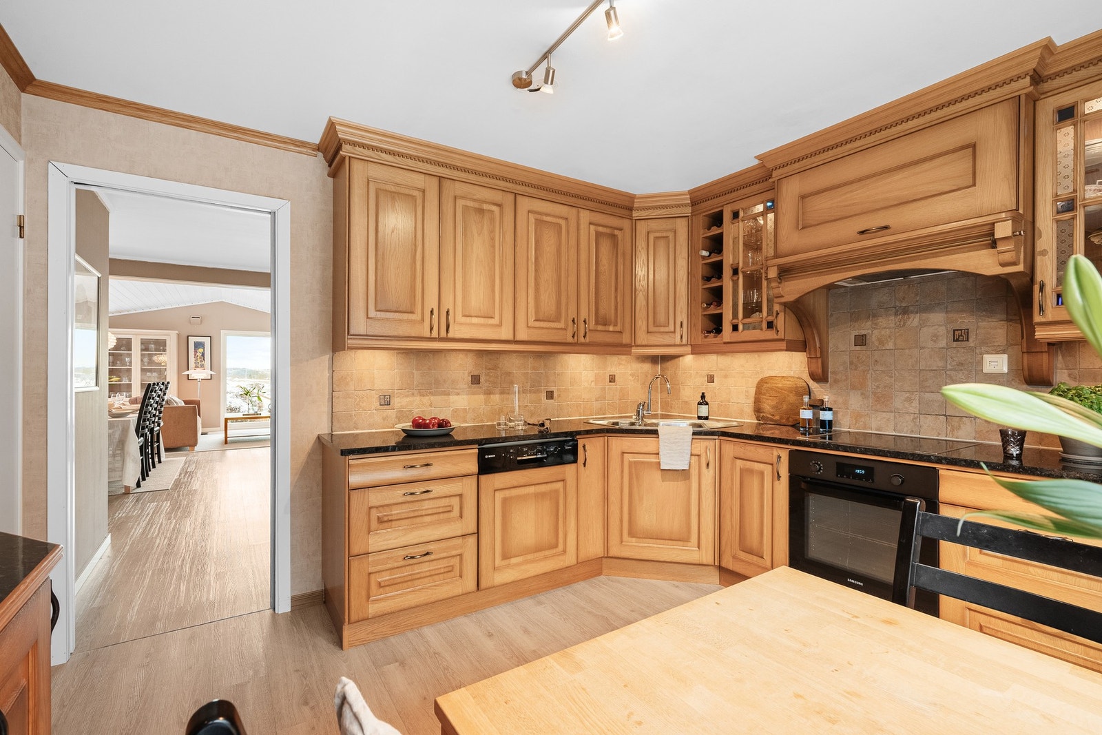 Kjøkken fra 2004. Galleribilde