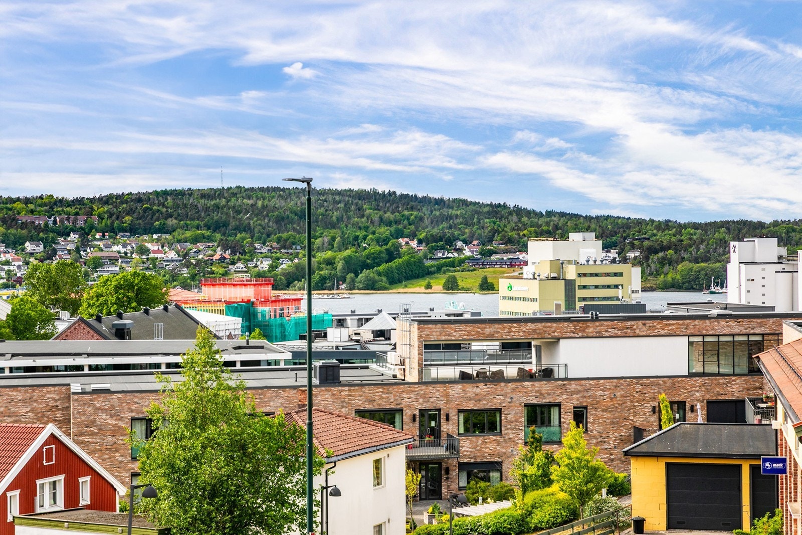 Utsikt fra entreen - fremhevet med zoom. Galleribilde