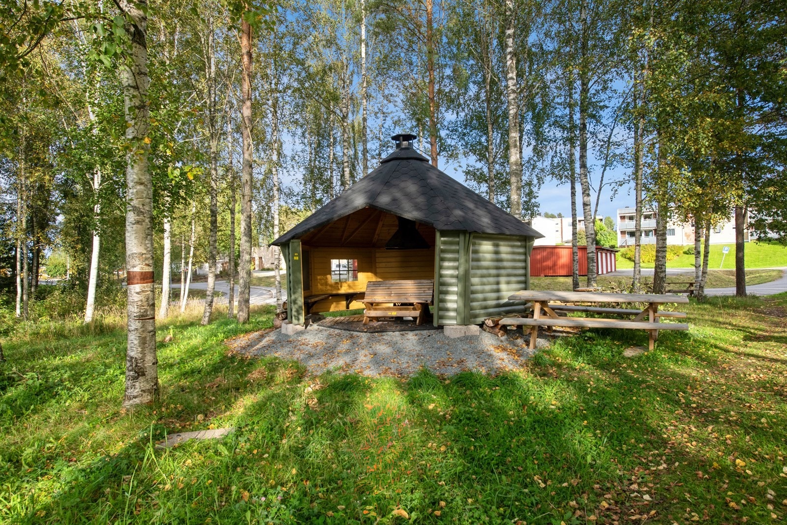 Koselige fellesområder i borettslaget med bl.a lavvo. Galleribilde