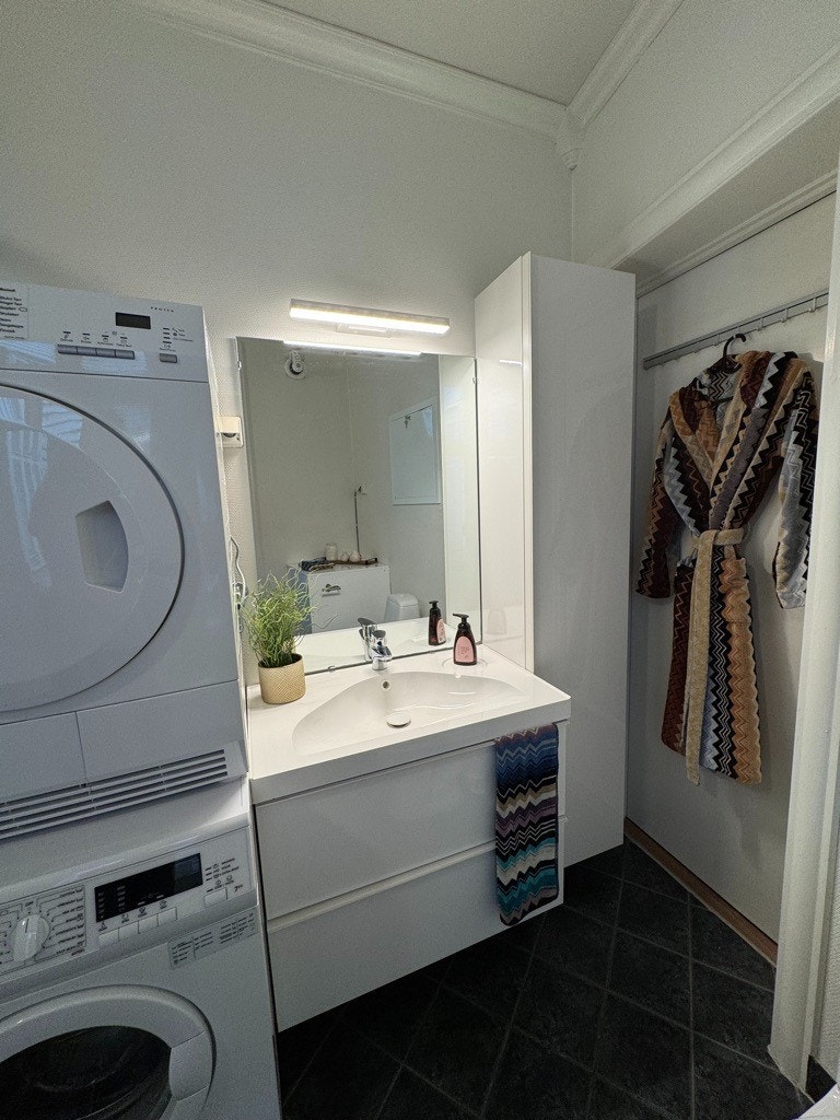 Stort og romslig bad Galleribilde