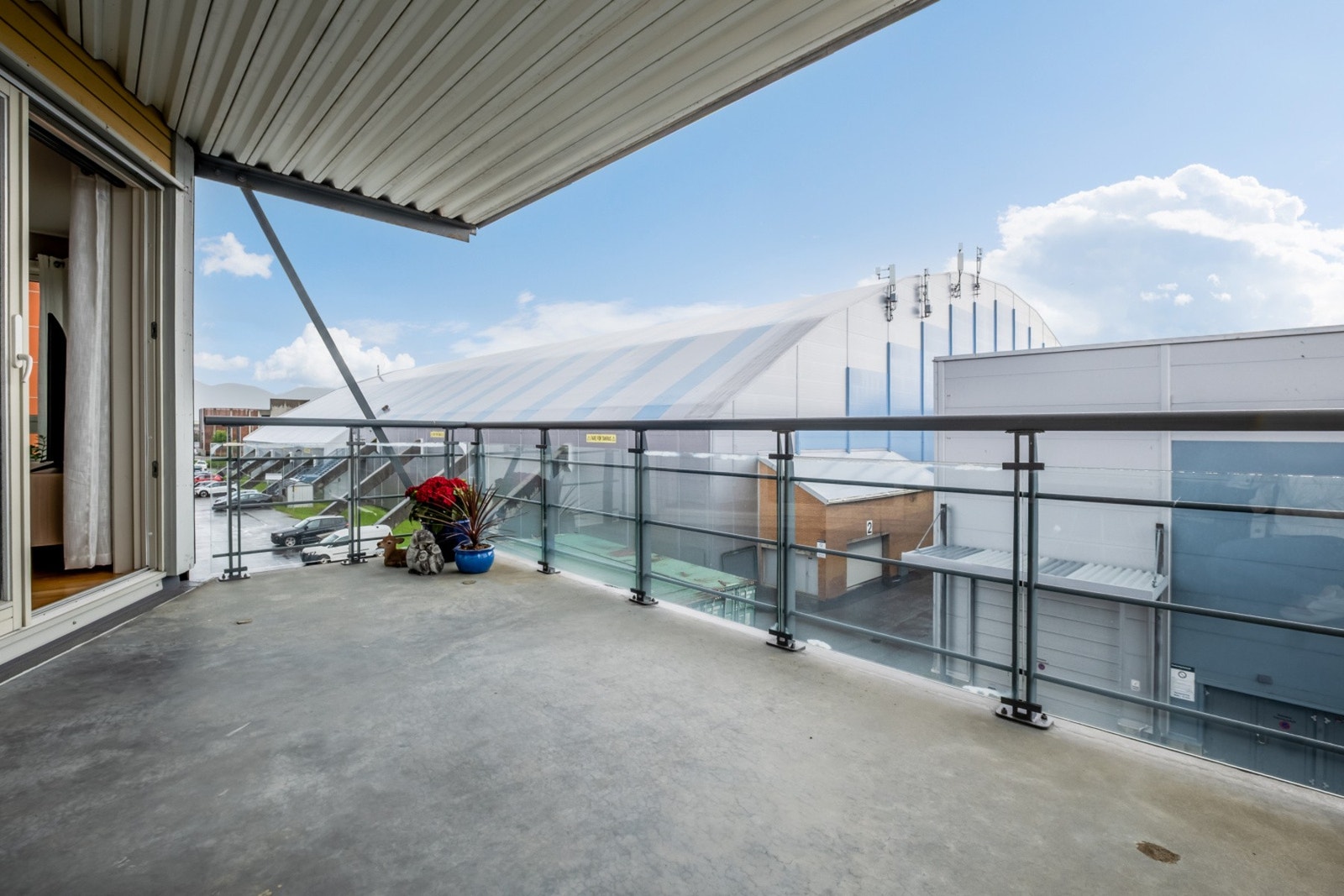 Her kan man nyte fine sommerdager på balkongen. Galleribilde