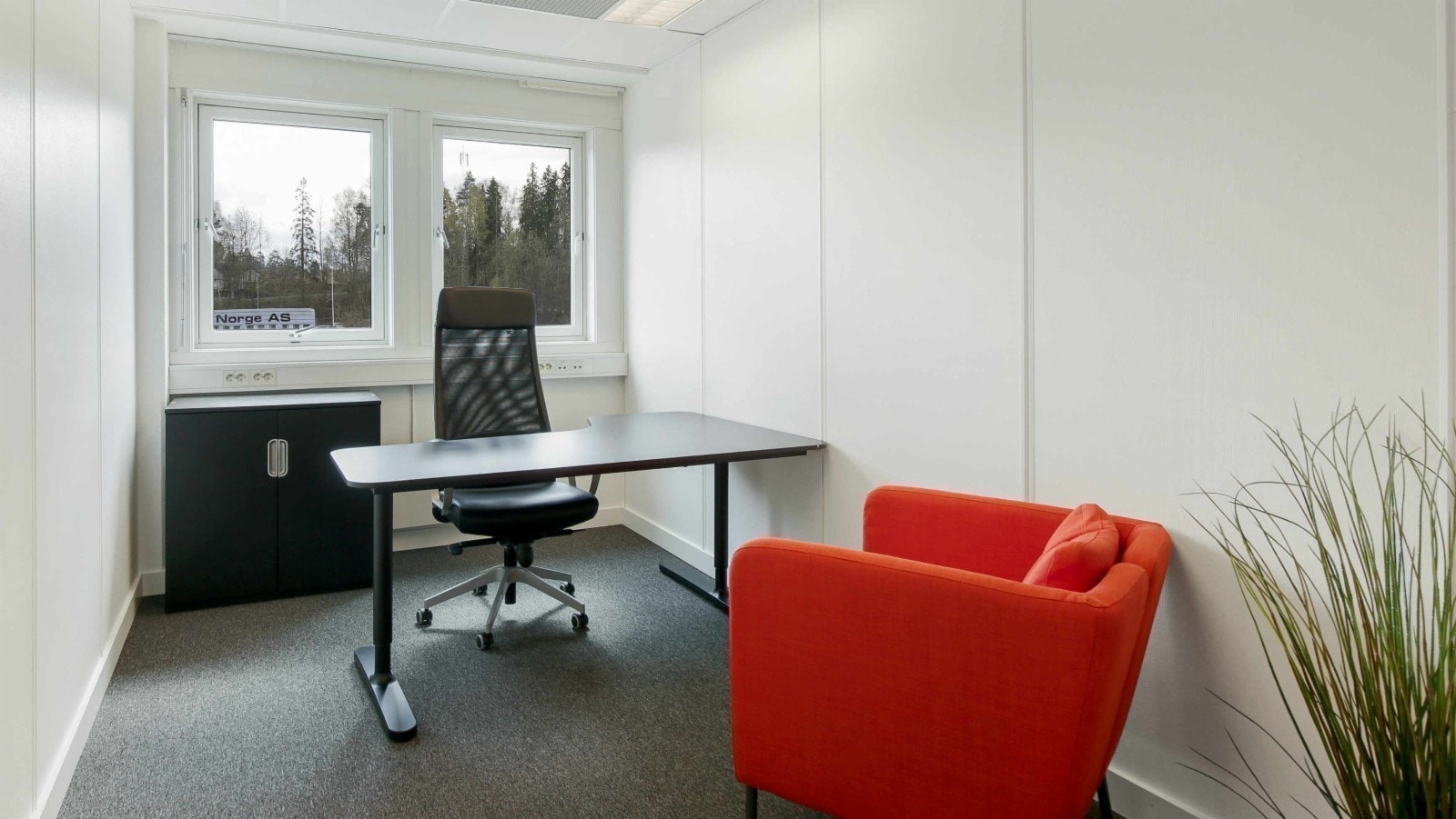 Cellekontorer med forskjellig størrelse fra 13 til 60 kvm. Galleribilde