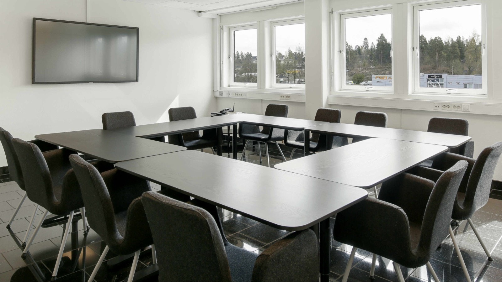 Møterommene er fleksible med plass opp til 22 personer. Galleribilde