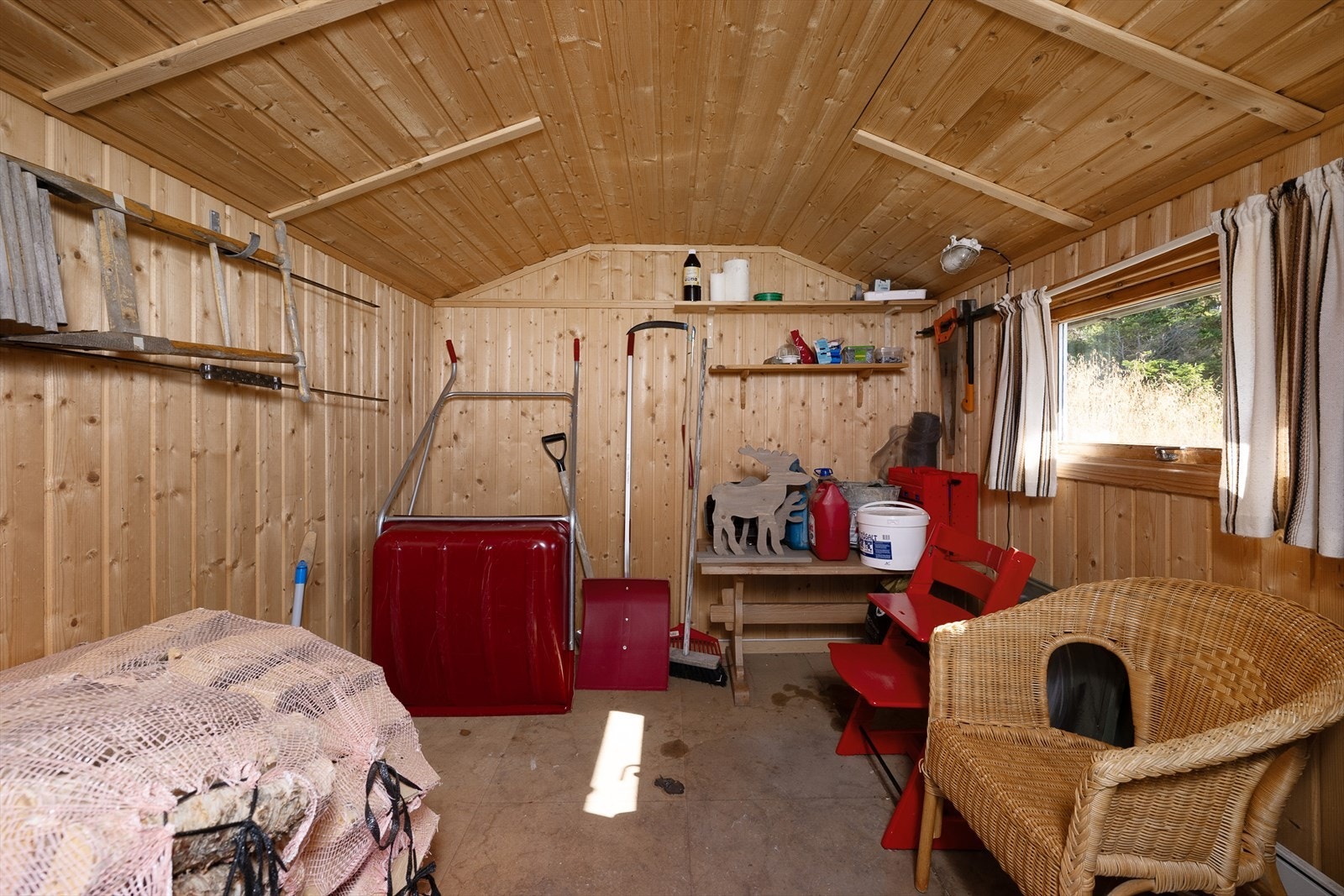 Bod med god plass for lagring. Galleribilde