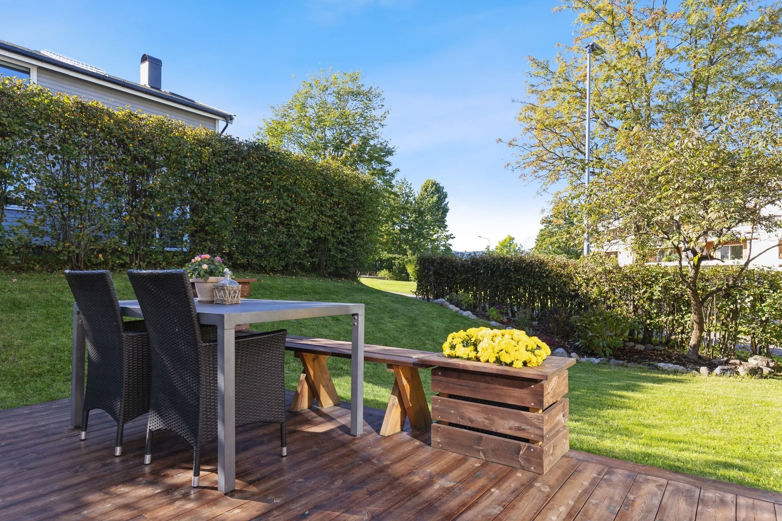 Gode solforhold, med sol langt ut på kvelden. Galleribilde