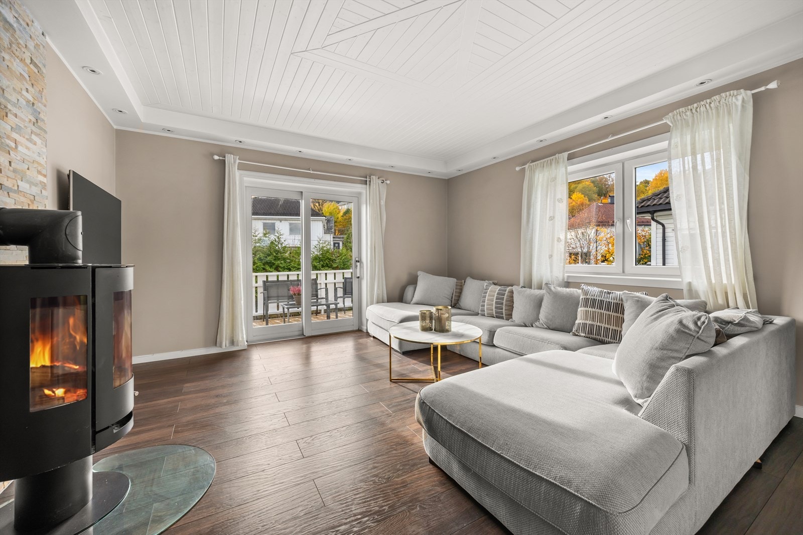 Dette er en pen og innholdsrik halvpart av tomannsbolig Galleribilde