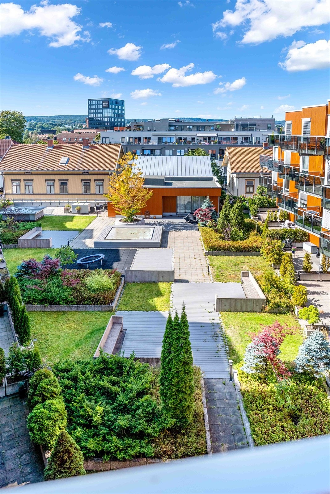 Utleielokale i felles atrium. Galleribilde