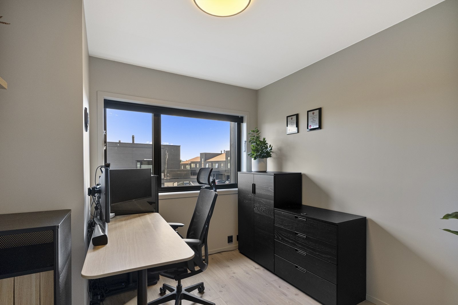 Sovero m nr. 3 er idag brukt som kontor. Galleribilde