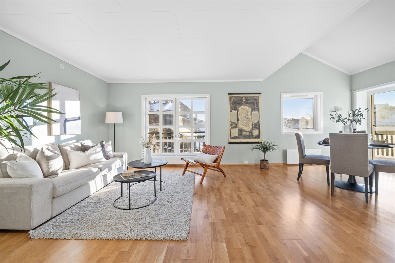 Velkommen til Aagards plass 4, presentert av Aktiv Eiendomsmegling v/kaia Hostvedt Dahle. Foto: Paul Thurmer. Galleribilde