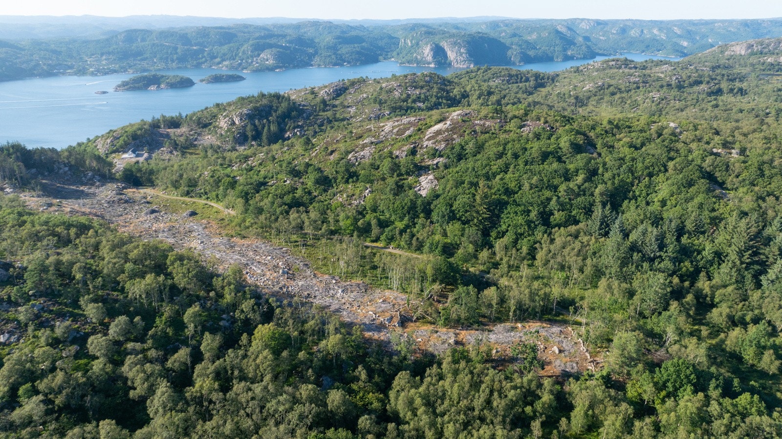 61240044 - Haraldstad 47-0371 Galleribilde