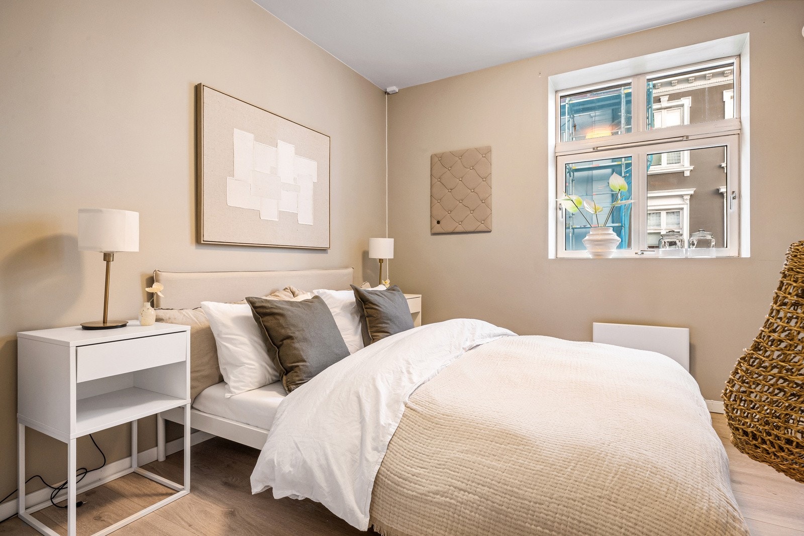 Pene overflater her også Galleribilde