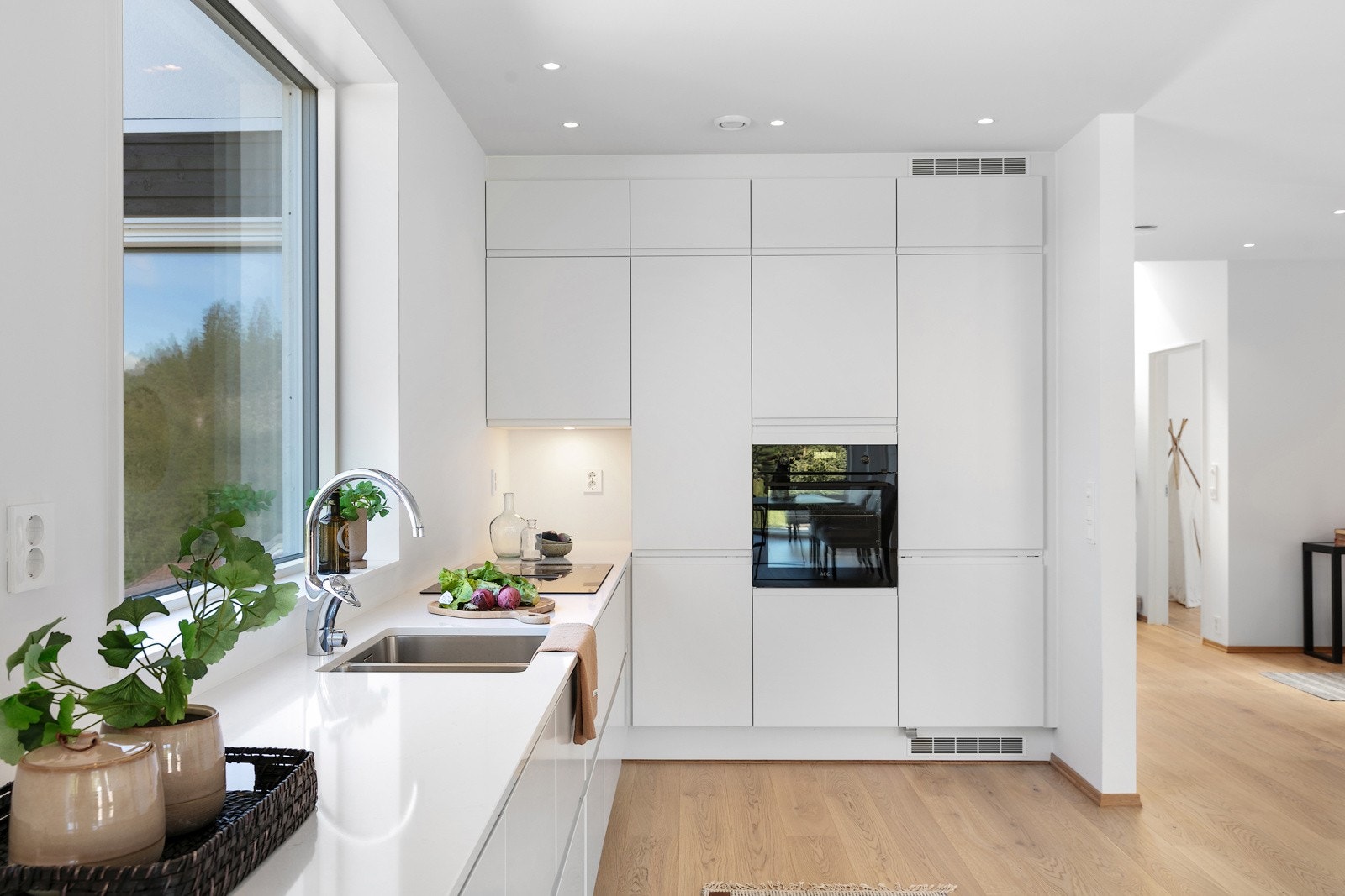 Benkeplate av komposittstein Galleribilde