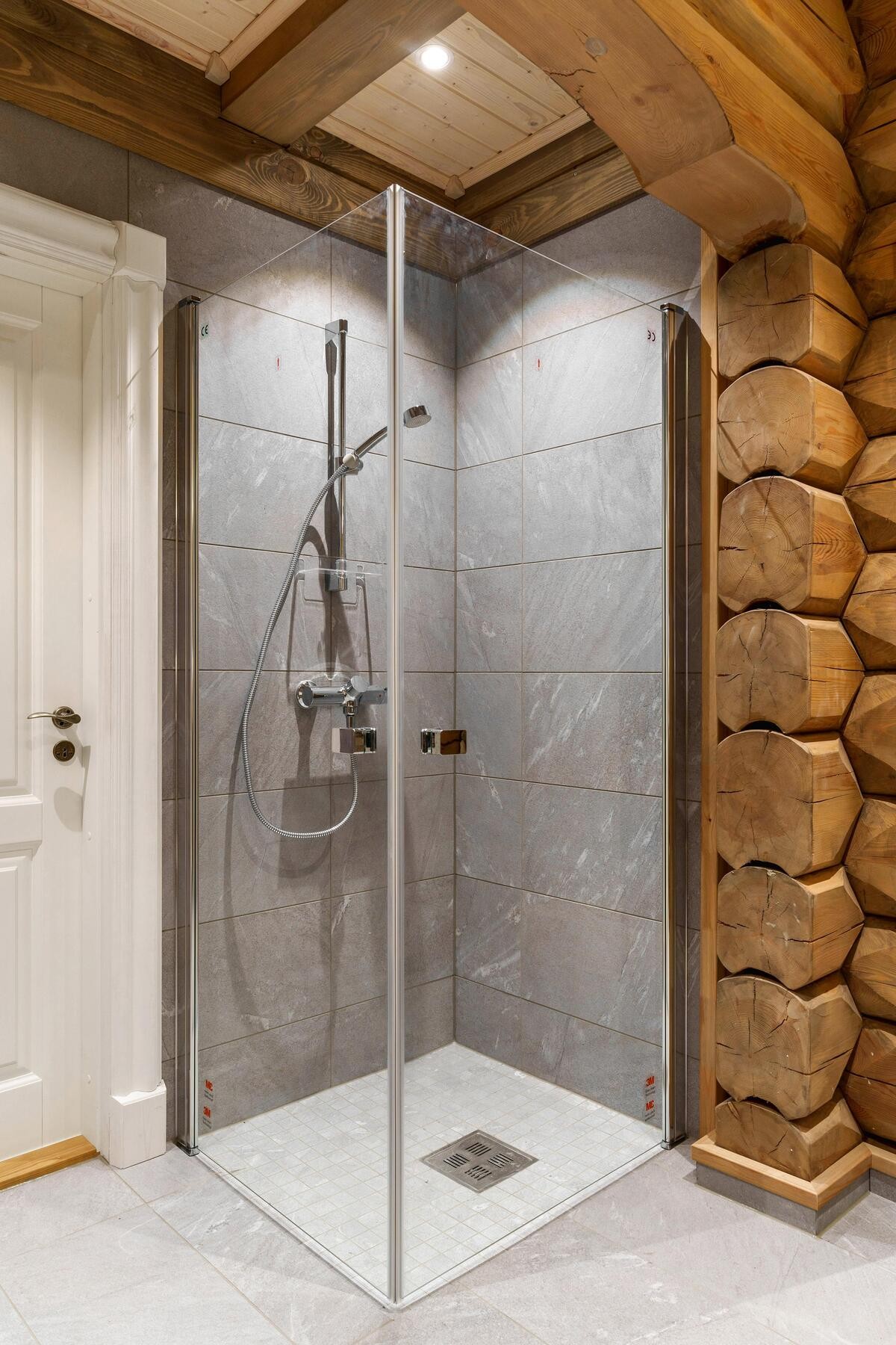 Pent dusjhjørne. Galleribilde