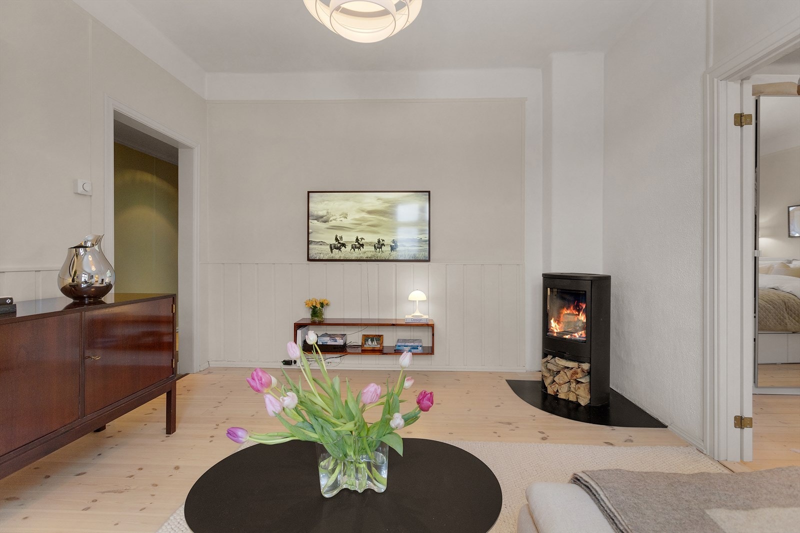 Her har du en koselig peis som passer perfekt til en sen høstkveld! Galleribilde