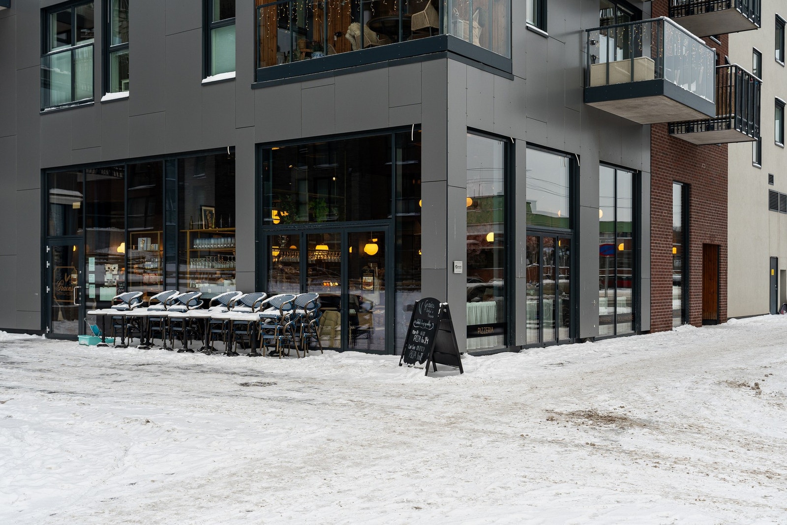 Grains- Fransk håndverksbakeri, konditori & brasseri og pizza ligger i Frysjaparken. Galleribilde