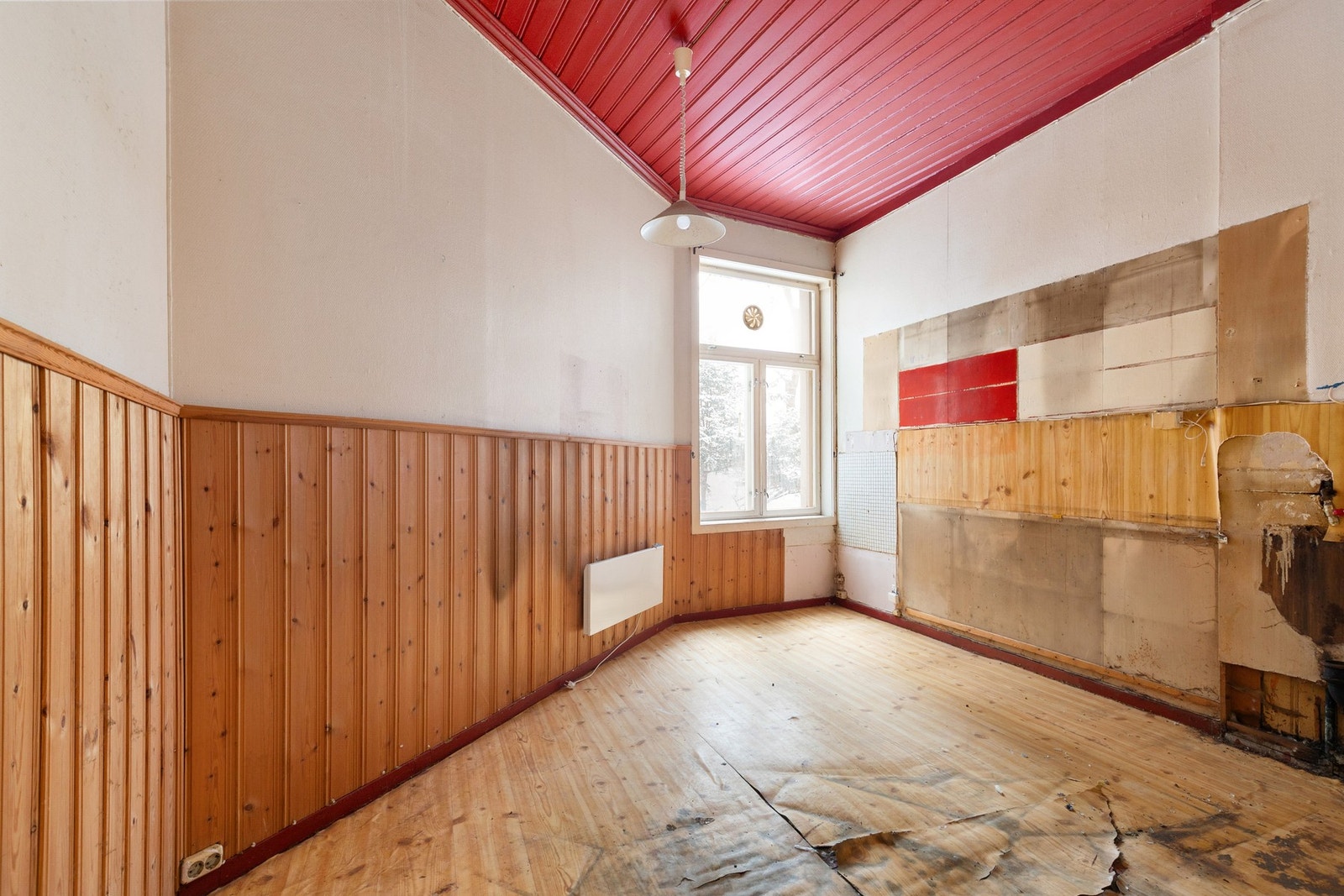 Kjøkken vender mot bakgård. Galleribilde