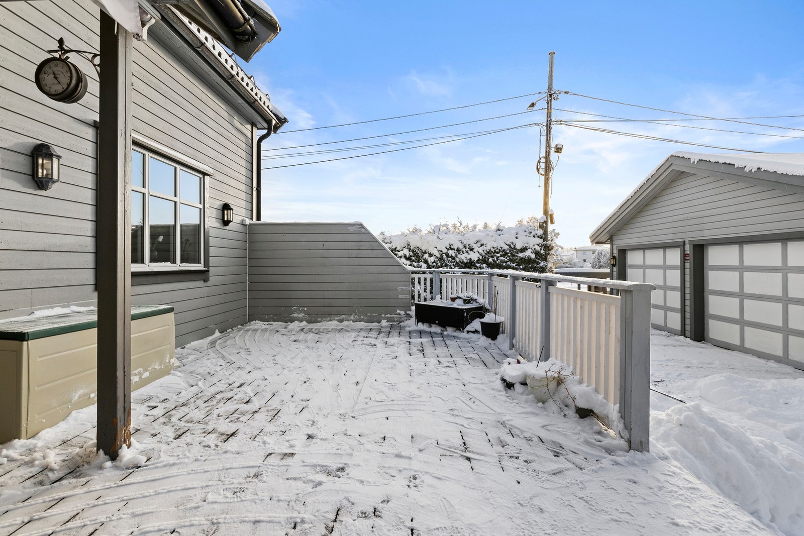 Her kan du nyte solrike dager i private og skjermede omgivelser. Galleribilde